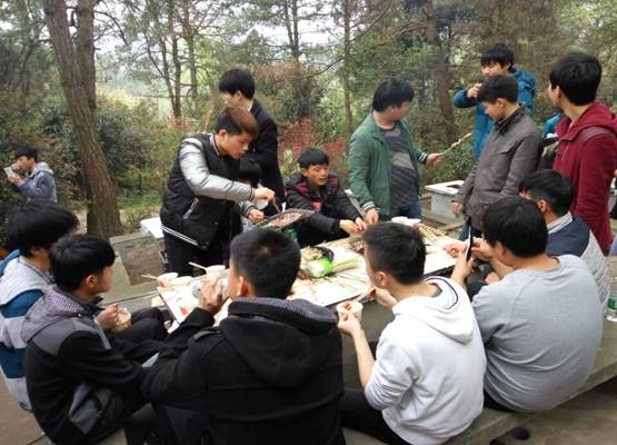 说明: C:\Users\Administrator\Documents\Tencent Files\1037144369\Image\Group\0XZ]$I5B0U6H7L~4$7XP`ZV.jpg