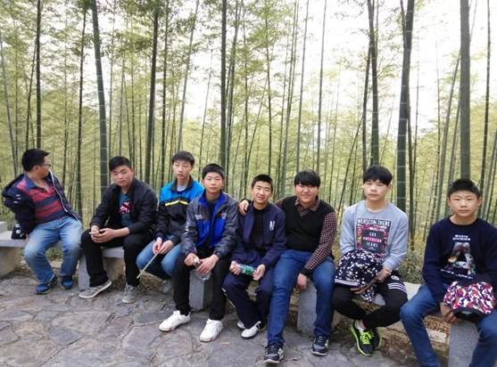 说明: http://a2.qpic.cn/psb?/V126JzoF2GJC5f/WnC*EzlJF7xdP2iA23Gd.gQANbKlr6UPYz1T19L29P8!/b/dFoBAAAAAAAA&bo=VQOAAgAAAAAFAPc!&rf=viewer_4
