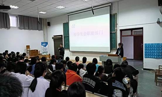 说明: 43dde85a4cf7adecec99f5defca91a7