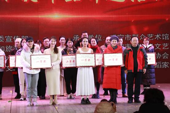 说明: 5522-f2912422ffb5a3492bf56535c6abaef8
