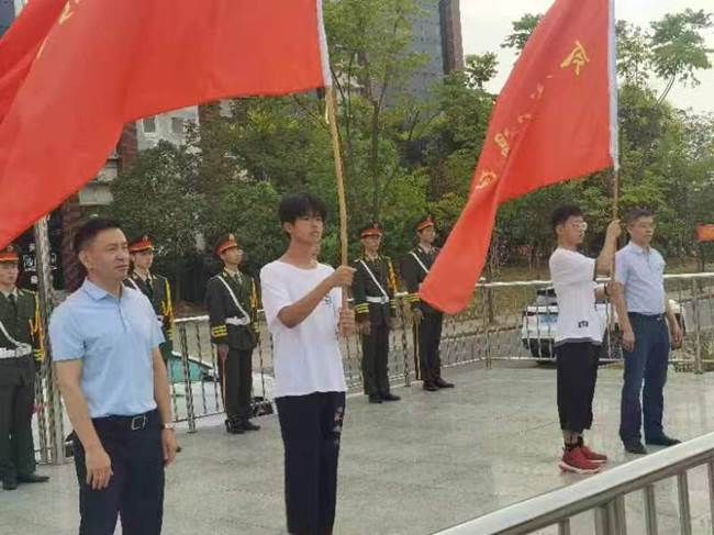 说明: 6767a80de47a44fe63c7db5c013f977