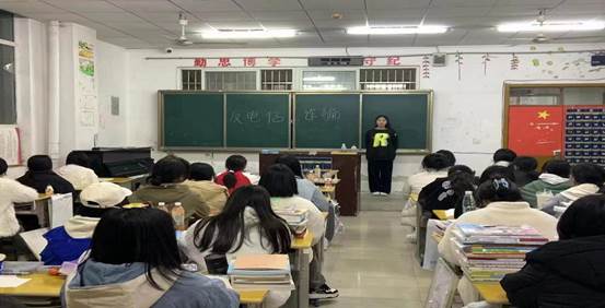 说明: 38db17aba2217c49fff9bca05716a4e