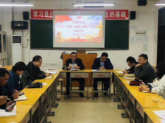 说明: 8c5bc7d885058a335d7fb08fbe05733