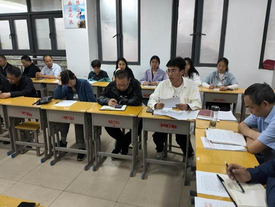 说明: 8cc5a856157fba84c42bffcf1d5719f