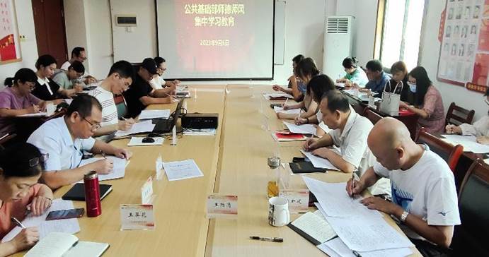 说明: 8e913e172e6e80fd12ff6865868e986