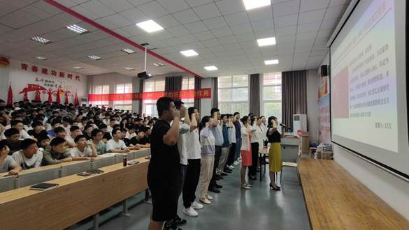 说明: 07f450df264f6832f319f11f9874185