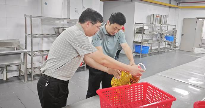 说明: 0fb70c150568d0848ad32c8073014bb