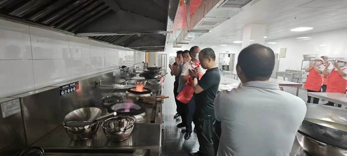 说明: C:\Users\ADMINI~1\AppData\Local\Temp\WeChat Files\6057680c7fbfe6e3e1c03a76726ebc9.jpg