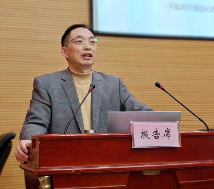说明: 3