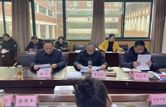 说明: d603761fdffdad20bda2d326a92d271