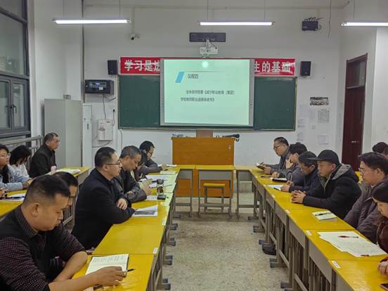 说明: f6904b34fd40c01336ed49cb86a81eb