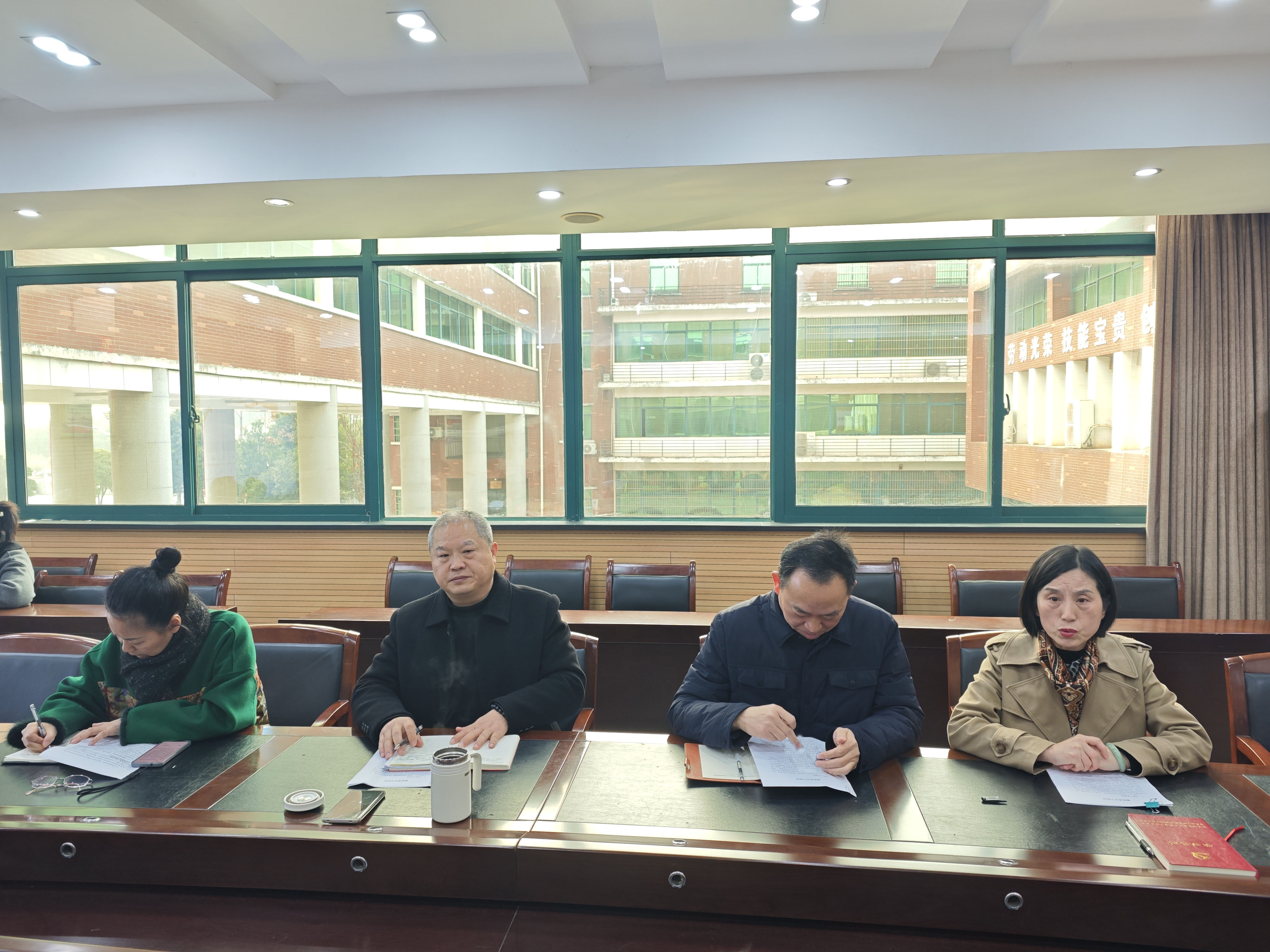 筑牢思想防线 强化责任担当  ——咸宁职业教育（集团）学校举行中层干部廉政谈话