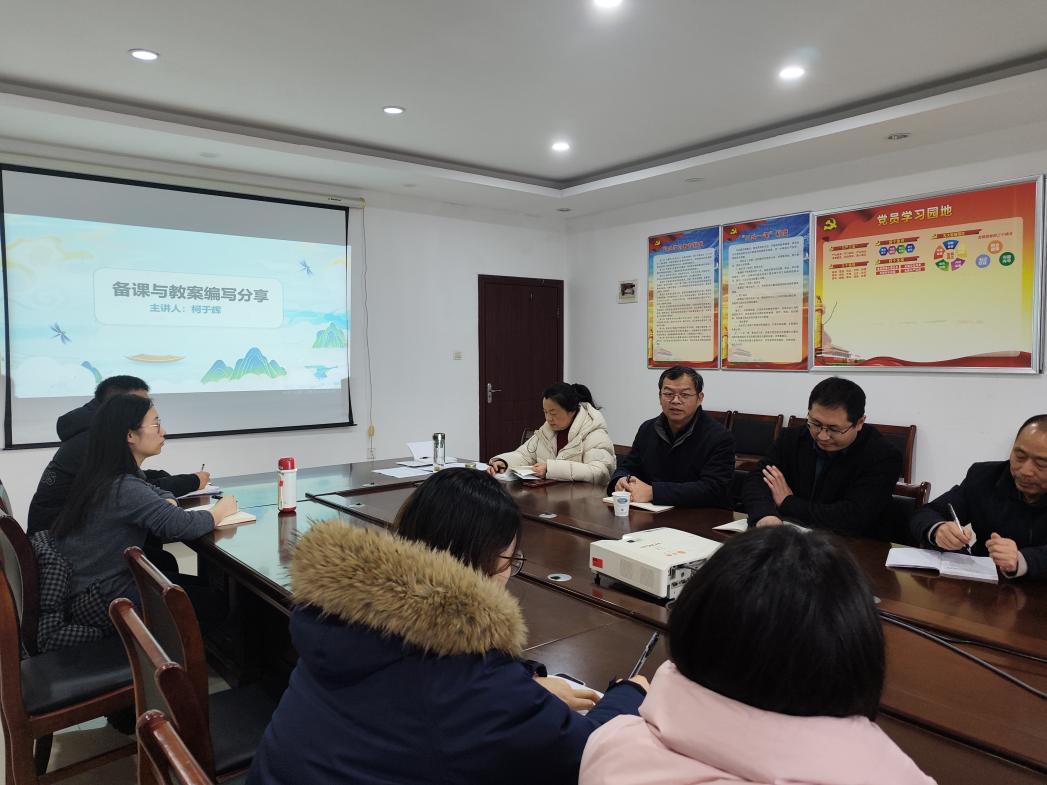 青蓝携手育匠才 赋能成长强根基