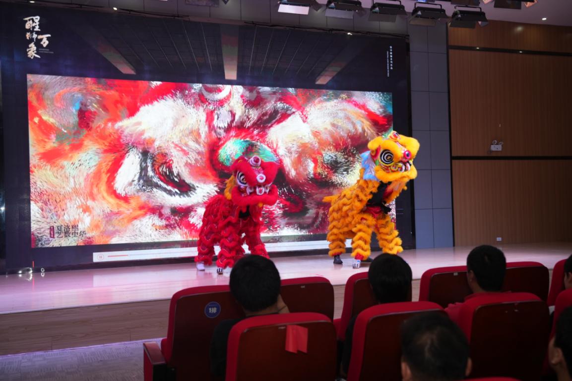 家校同心筑梦  携手共育英才