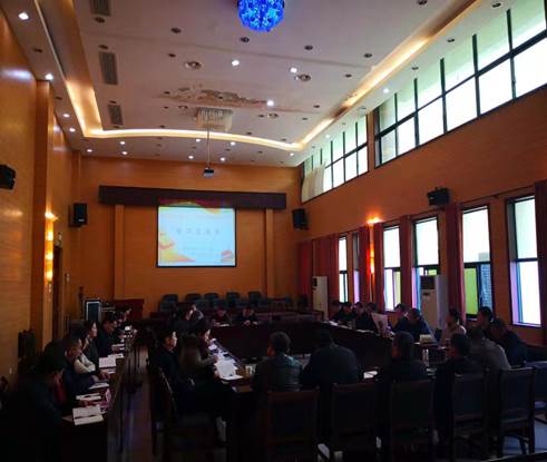 说明: f6b21c9d55358a048a424108ddb22a8