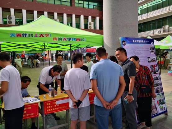 说明: fd955fcb7cfe1b776e71e9a69a7822f