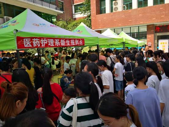 说明: 882340fb7ed6ed03763361170d0c230