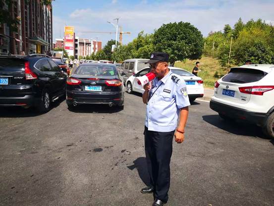 说明: 5f3e0e3f2cb85bc702bf14370e2df36