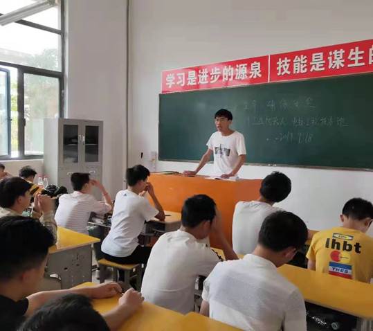 f845393a95f9c19174a153c44fb6f1a