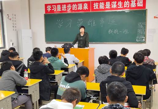 b7f19e9348f8c7c41bf5befcc8251d9