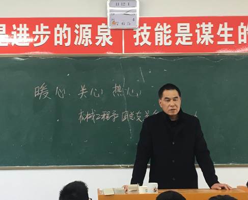 说明: 0a6f8b3cd7bc6b5f2507635bf5bbb46