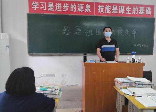 说明: f6462617103578b1725e6d16b2b8a9e