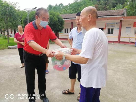 说明: 5e7e786c35ab33f491e66d63dcd60d1