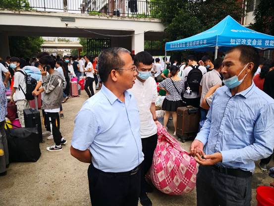 说明: e879e40b95568be7ca68a70bc4d5309