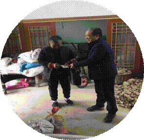 说明: 易元红买鸭2