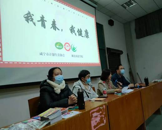 说明: e8cb94cecacd4ca6bedd272b5afce92