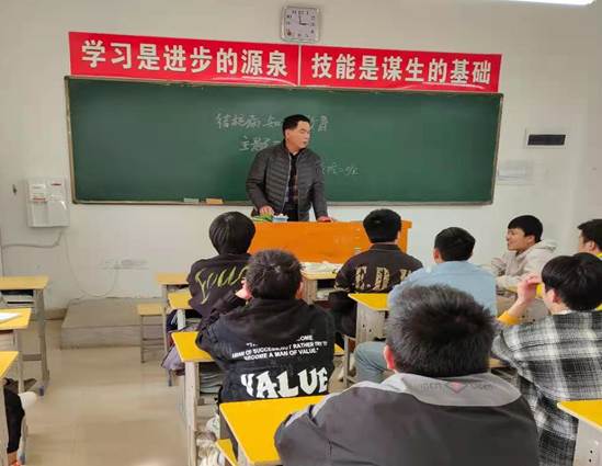 说明: C:\Users\Administrator\Desktop\机械工程系第十期简报\微信图片_20210325211125.jpg