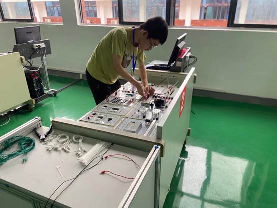 说明: 36614b0fc10841e0dd923f8042eb8e8