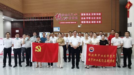 58cc0675ddb94b9a1ac0899579bdbcf