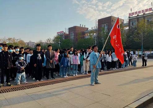 说明: 971dce358cf31436b15f6562557aa5d