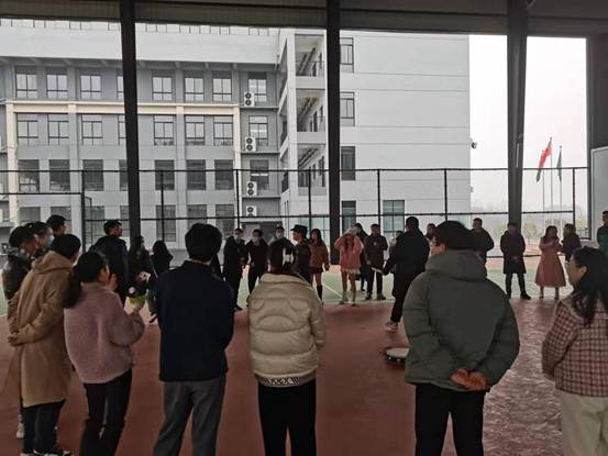 说明: 77fee7a05660bd78269f4705c1af549