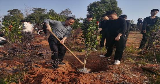 说明: C:\Users\ADMINI~1\AppData\Local\Temp\WeChat Files\8c58df8a7d42e3a724513ba513f3e5d.jpg