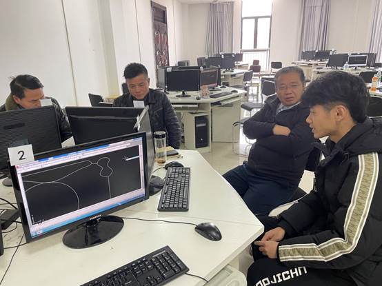 说明: C:\Users\ADMINI~1\AppData\Local\Temp\WeChat Files\943b6a2a750255a46d601cdce9ee306.jpg