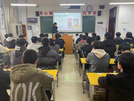 说明: 57e19cd22771e2906a868b45e27705a