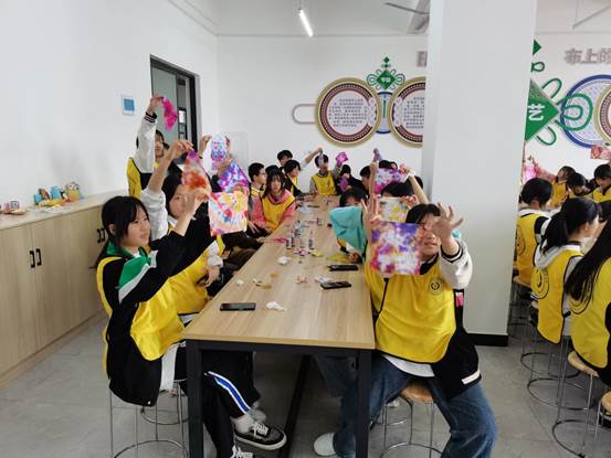 说明: d116ba882bf11916040f9a55a2eff0f