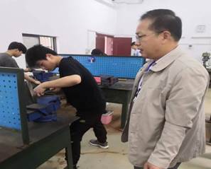 说明: 1e720e917a8b87dce452a17a7d93362