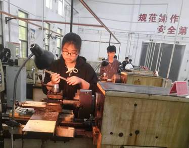 说明: 7b4f22b8a5efd6015c962083a5facc1