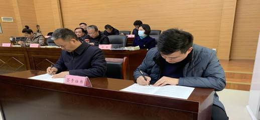 说明: e2e571631b192275f90a9f7a72d15b0