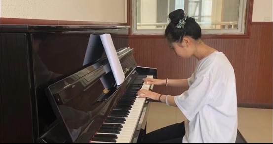 说明: 29b498483ebe166452581e5845d0c45