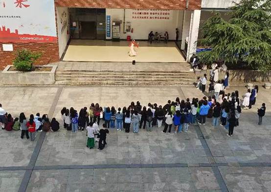 说明: accd6aceef20133e3c3d9b025a24dd1