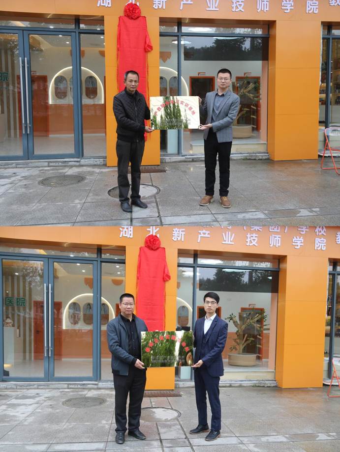 说明: 03f72bc55f0cf3ddc0194903445f9a3