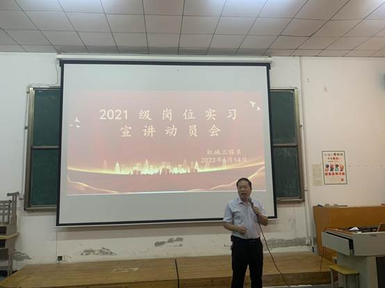 说明: f47783758598af8c4823dff21f7835f