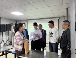 2438a6d1a849e3d85f78f3218982f21