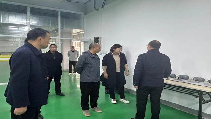 说明: f0df923627a45724bc614fc15839ab8