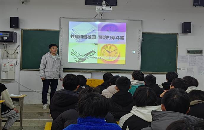 说明: eb50d44b174aa8dab946678c733e6d3