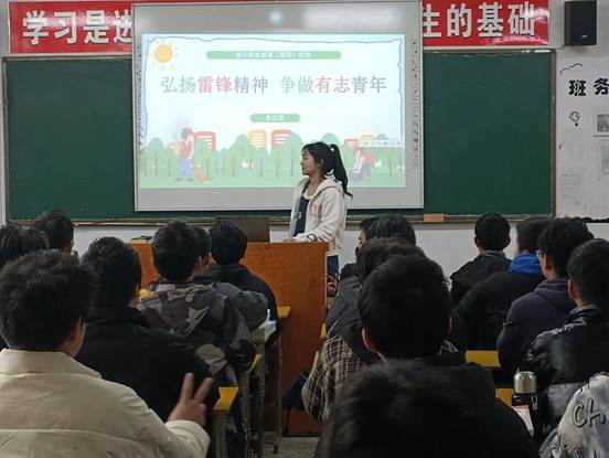 说明: f584bd7e41637705bb6c8f5df55180b